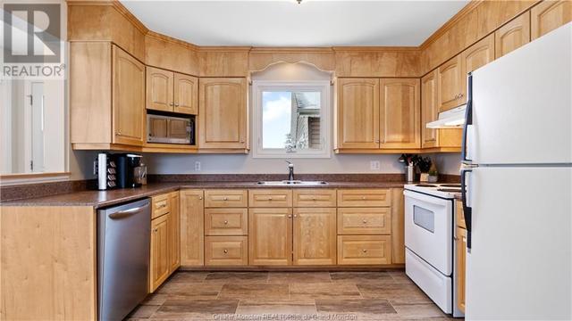 473 La Vallee, House detached with 3 bedrooms, 2 bathrooms and null parking in Memramcook NB | Image 13