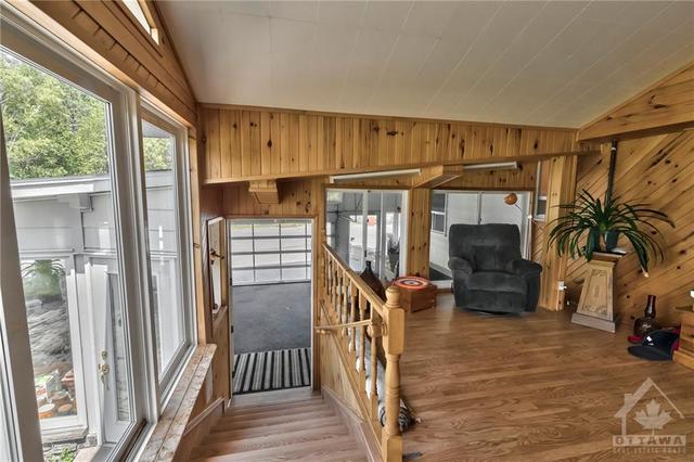 7417 Road 506 Road, House detached with 3 bedrooms, 2 bathrooms and 20 parking in North Frontenac ON | Image 13