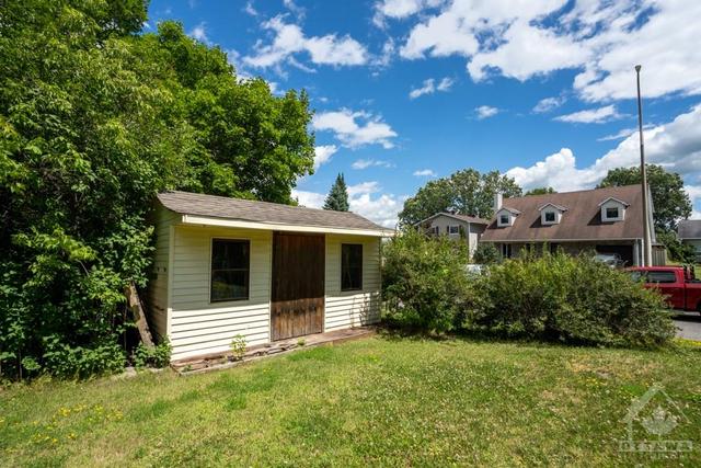 538 Robert Street, House detached with 4 bedrooms, 2 bathrooms and 4 parking in Clarence Rockland ON | Image 29
