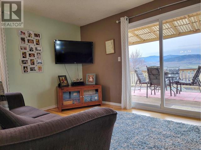 6652 Southwind Road, House detached with 4 bedrooms, 2 bathrooms and 5 parking in Vernon BC | Image 5