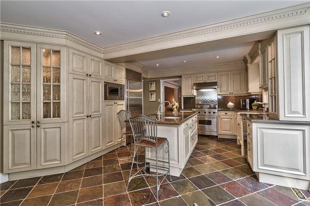 104 Whittington Pl, House detached with 4 bedrooms, 4 bathrooms and 4 parking in Oakville ON | Image 5
