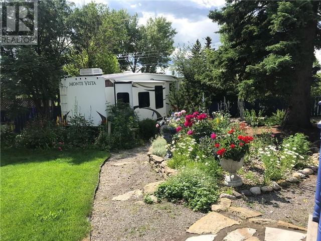 424 Third Street W, House detached with 3 bedrooms, 3 bathrooms and 6 parking in Cochrane AB | Image 40