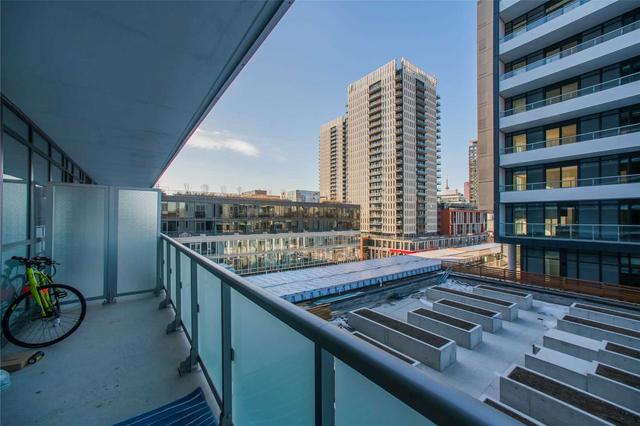 512 - 34 Tubman Ave, Condo with 1 bedrooms, 1 bathrooms and 0 parking in Toronto ON | Image 2