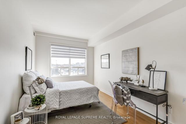 414 - 1415 Lawrence Ave W, Condo with 2 bedrooms, 2 bathrooms and 1 parking in Toronto ON | Image 13