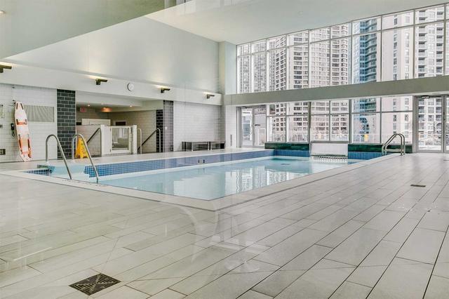 2710 - 8 York St, Condo with 2 bedrooms, 2 bathrooms and 1 parking in Toronto ON | Image 25