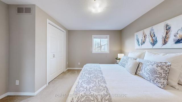 227 Baker St, House attached with 2 bedrooms, 2 bathrooms and 2 parking in Waterloo ON | Image 11