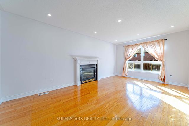 75 Westchester Cres, House detached with 3 bedrooms, 4 bathrooms and 6 parking in Markham ON | Image 12