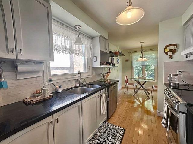 4161 Treetop Cres, House semidetached with 4 bedrooms, 3 bathrooms and 5 parking in Mississauga ON | Image 30