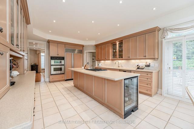 338 River Oak Pl, House detached with 7 bedrooms, 6 bathrooms and 13 parking in Waterloo ON | Image 26