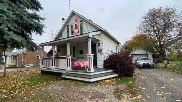 13161 Highway 27, House detached with 2 bedrooms, 1 bathrooms and 4 parking in King ON | Image 12