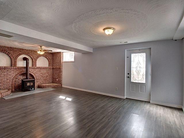 418 Red Oak Ave, House semidetached with 3 bedrooms, 2 bathrooms and 3 parking in Hamilton ON | Image 17