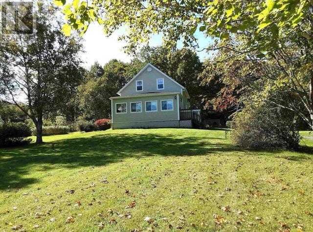 339 Murray Street, House detached with 3 bedrooms, 3 bathrooms and null parking in Mulgrave NS | Image 1