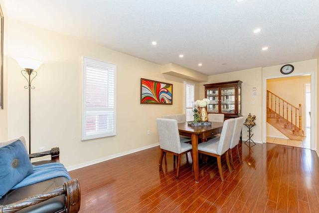 92 Williamson Dr, House detached with 3 bedrooms, 3 bathrooms and 6 parking in Brampton ON | Image 38