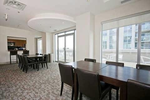 lph13 - 19 Avondale Ave, Condo with 0 bedrooms, 1 bathrooms and null parking in Toronto ON | Image 5
