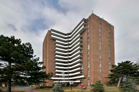 501 - 3025 Queen Frederica Dr, Condo with 3 bedrooms, 2 bathrooms and 1 parking in Mississauga ON | Image 1