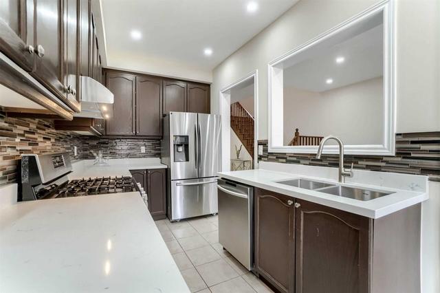 30 Washburn Rd, House semidetached with 3 bedrooms, 4 bathrooms and 4 parking in Brampton ON | Image 7