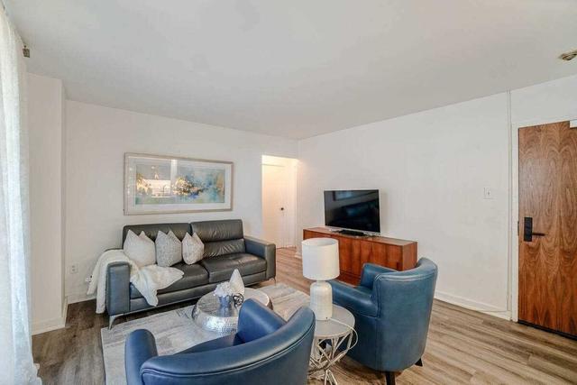501 - 1145 Logan Ave, Condo with 2 bedrooms, 1 bathrooms and 1 parking in Toronto ON | Image 6