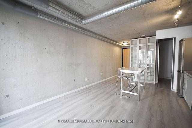 709 - 170 Sudbury St, Condo with 2 bedrooms, 1 bathrooms and 1 parking in Toronto ON | Image 9