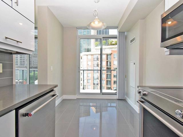 912 - 825 Church St, Condo with 2 bedrooms, 2 bathrooms and 1 parking in Toronto ON | Image 26