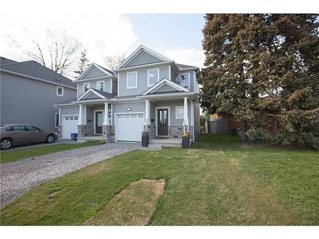 517D Scott St, House semidetached with 3 bedrooms, 3 bathrooms and 2 parking in St. Catharines ON | Image 1