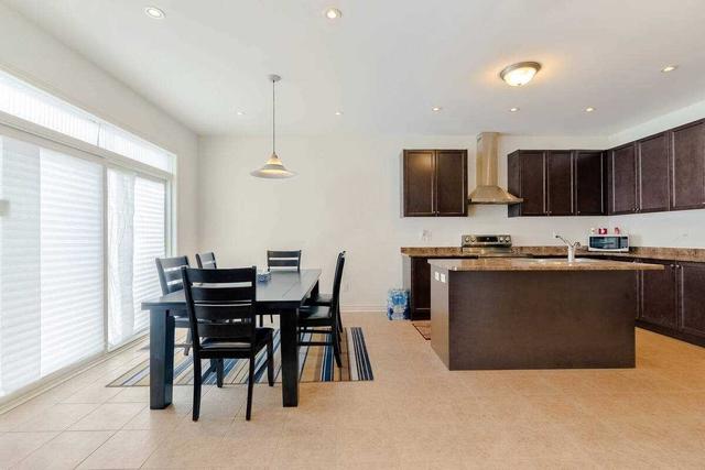 106 Barlow Pl, House detached with 4 bedrooms, 4 bathrooms and 4 parking in Brant ON | Image 3