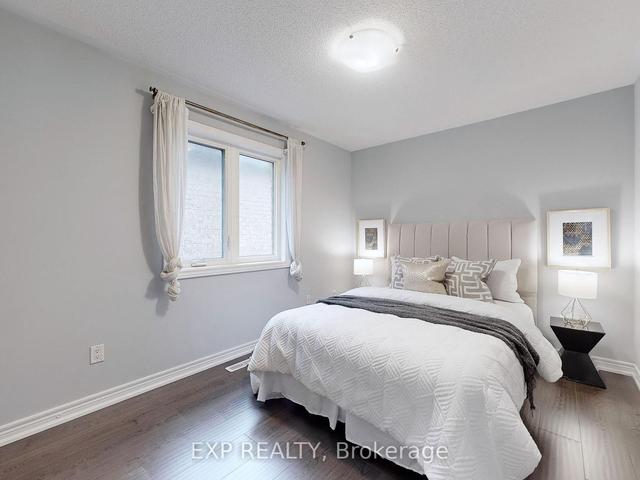 31 Tufo Ave, House attached with 4 bedrooms, 3 bathrooms and 3 parking in Markham ON | Image 14