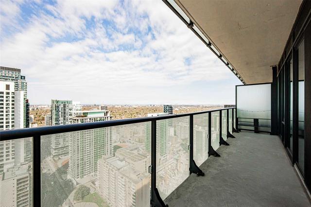 3901 - 161 Roehampton Ave, Condo with 1 bedrooms, 1 bathrooms and 0 parking in Toronto ON | Image 32