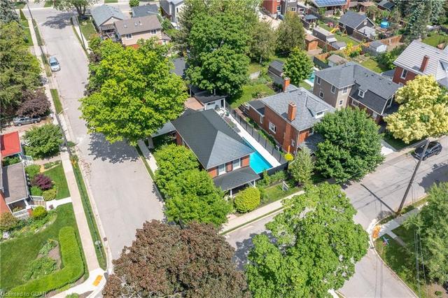 45 Allan Avenue, House detached with 4 bedrooms, 2 bathrooms and 3 parking in Guelph ON | Image 36