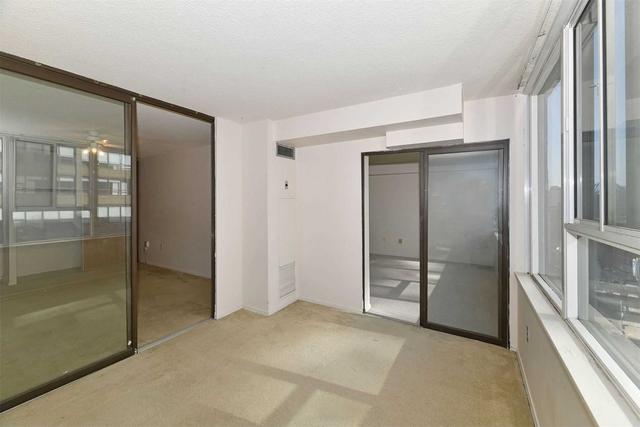 1506 - 45 Carlton St, Condo with 2 bedrooms, 2 bathrooms and 1 parking in Toronto ON | Image 15