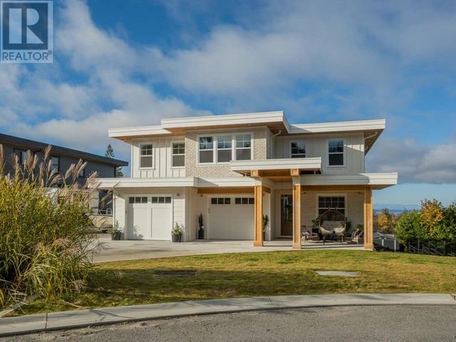 3551 Selkirk Ave, House detached with 5 bedrooms, 4 bathrooms and null parking in Powell River BC | Image 1