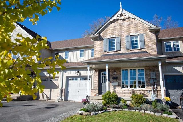 12 Fallingbrook Cres, House attached with 3 bedrooms, 3 bathrooms and 2 parking in Kawartha Lakes ON | Image 23