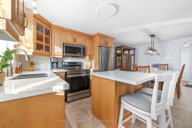 406 Kennedy Dr, House detached with 2 bedrooms, 1 bathrooms and 8 parking in Trent Lakes ON | Image 22