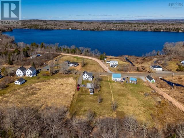 755 Highway 10, House detached with 4 bedrooms, 2 bathrooms and null parking in Annapolis, Subd. D NS | Image 2