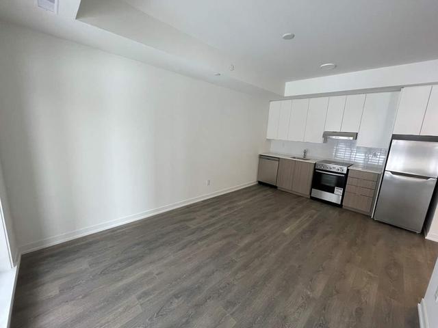 e-105 - 120 Canon Jackson Dr, Condo with 1 bedrooms, 1 bathrooms and 1 parking in Toronto ON | Image 4