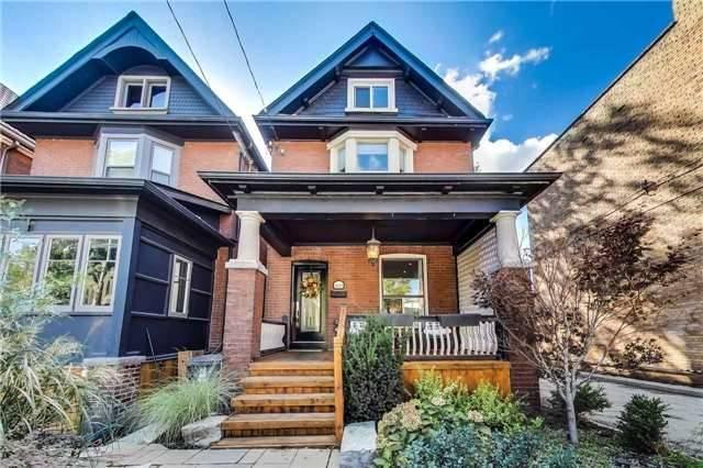 460 Quebec Ave, House detached with 4 bedrooms, 4 bathrooms and 1 parking in Toronto ON | Image 1