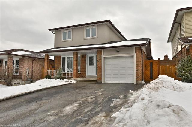 3088 Mccarthy Court, House detached with 4 bedrooms, 3 bathrooms and 3 parking in Mississauga ON | Image 1