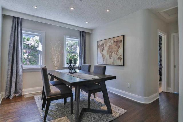 19 Eagle Rd, House detached with 2 bedrooms, 2 bathrooms and 2 parking in Toronto ON | Image 4