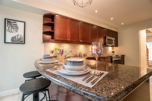 25 Bornholm Dr, House detached with 3 bedrooms, 4 bathrooms and 4 parking in Toronto ON | Image 5