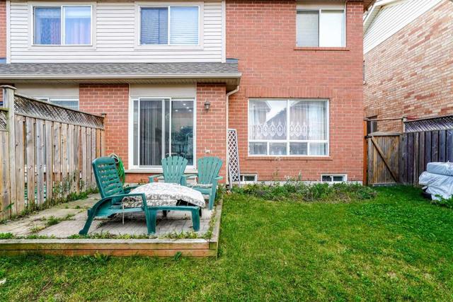 669 Thompson Rd S, House semidetached with 3 bedrooms, 3 bathrooms and 2 parking in Milton ON | Image 19