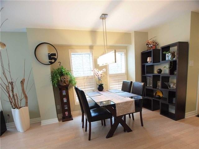 2 - 390 Wellesley St E, House detached with 3 bedrooms, 3 bathrooms and 2 parking in Toronto ON | Image 6