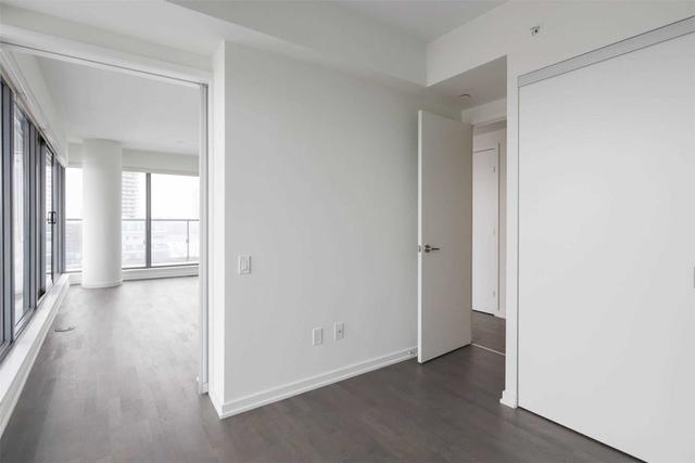 1203 - 60 Colborne St, Condo with 2 bedrooms, 2 bathrooms and 1 parking in Toronto ON | Image 15