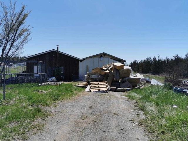 1002 Mccullough Rd, House detached with 2 bedrooms, 2 bathrooms and 6 parking in Tyendinaga ON | Image 18