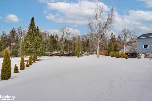 90 Kozy Kove Road, House detached with 4 bedrooms, 2 bathrooms and 4 parking in Kawartha Lakes ON | Image 17