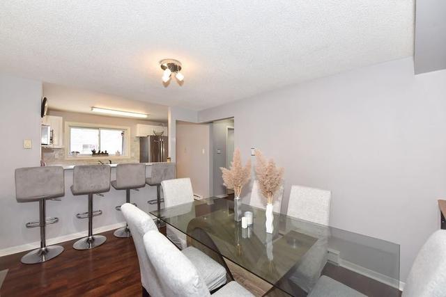 47 Briar Path, Townhouse with 3 bedrooms, 2 bathrooms and 2 parking in Brampton ON | Image 26