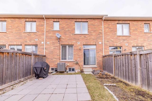 164 Duncan Lane, House attached with 3 bedrooms, 3 bathrooms and 4 parking in Milton ON | Image 35