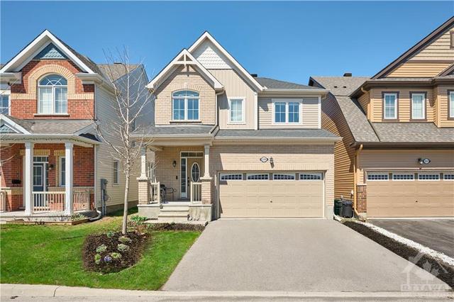 229 Willowdusk Street, House detached with 3 bedrooms, 3 bathrooms and 4 parking in Ottawa ON | Image 3