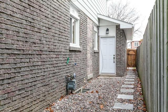 119 Deanscroft Sq, House detached with 4 bedrooms, 3 bathrooms and 4 parking in Toronto ON | Image 18