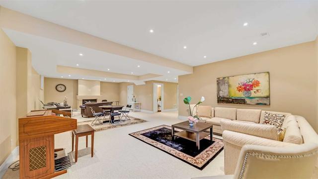 32 Winterport Crt, House detached with 4 bedrooms, 6 bathrooms and 8 parking in Richmond Hill ON | Image 30