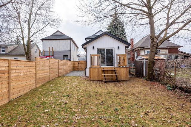 5759 Robinson St, House detached with 2 bedrooms, 2 bathrooms and 3 parking in Niagara Falls ON | Image 26