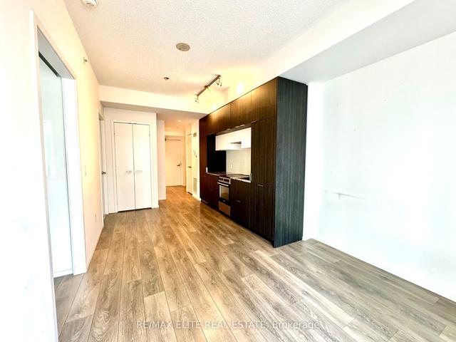 1804 - 159 Dundas St E, Condo with 1 bedrooms, 1 bathrooms and 0 parking in Toronto ON | Image 12
